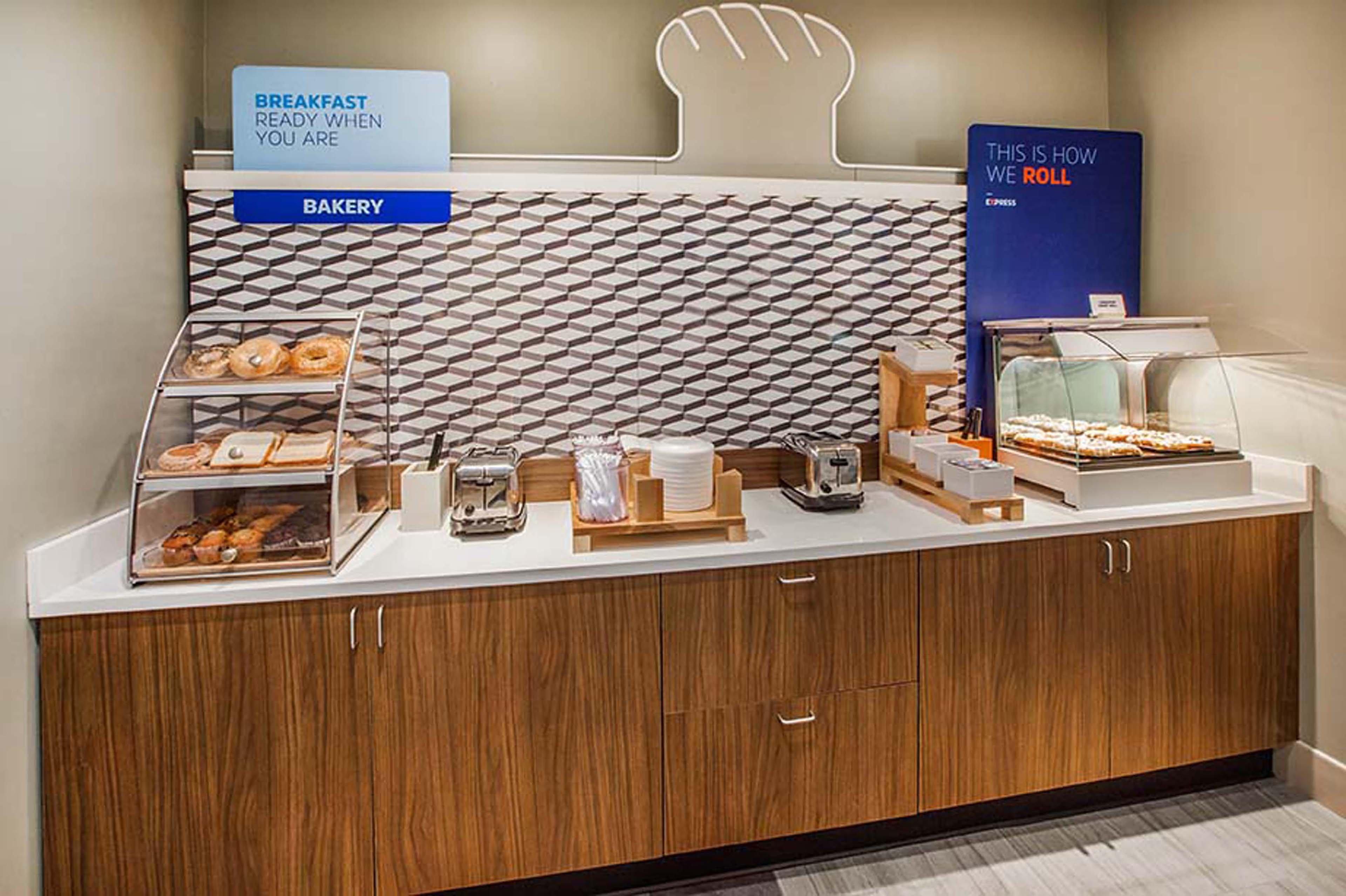 Holiday Inn Express Hotel & Suites Memphis Southwind By Ihg Экстерьер фото